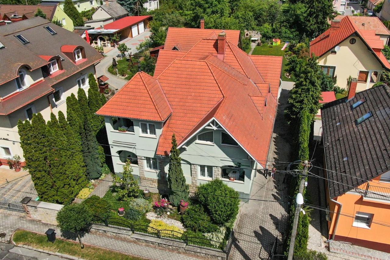 Park Apartman Hévíz Esterno foto