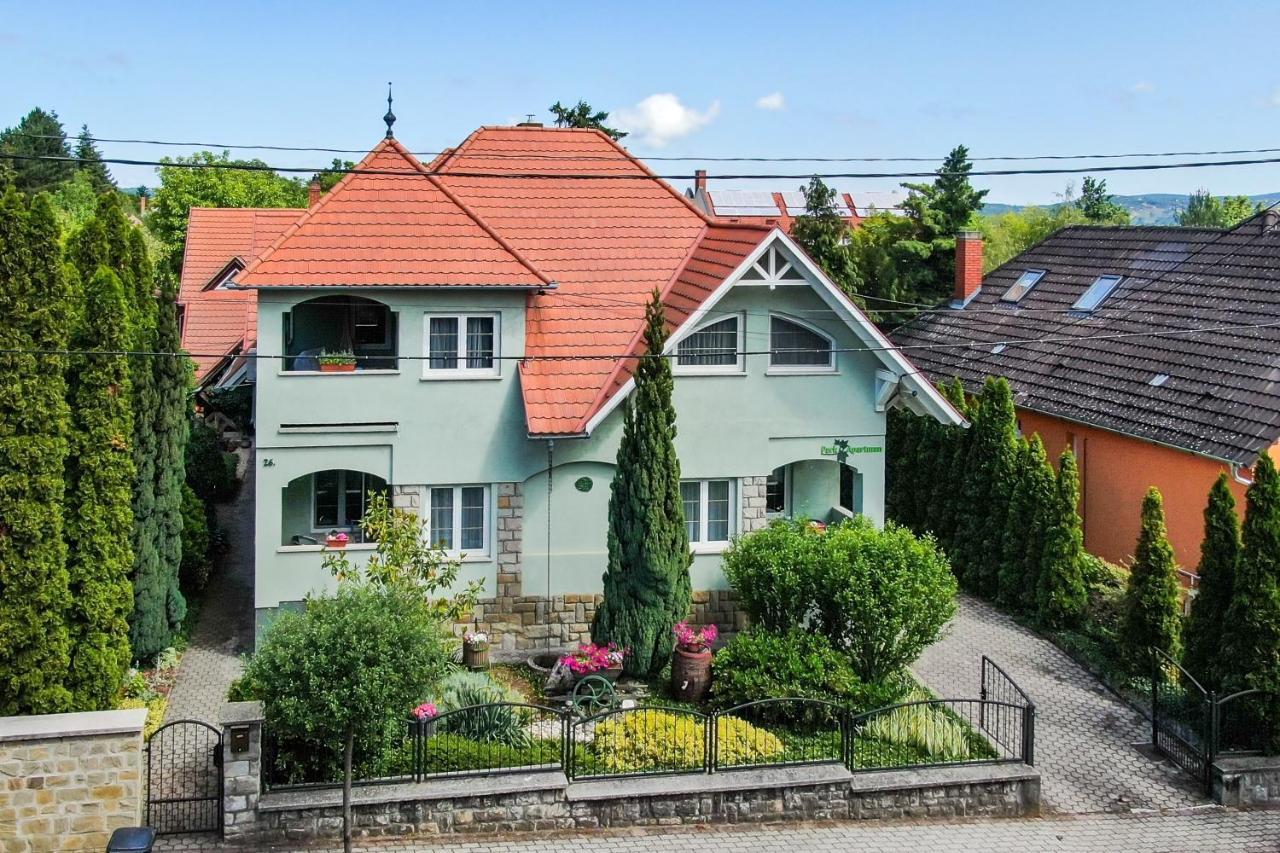 Park Apartman Hévíz Esterno foto