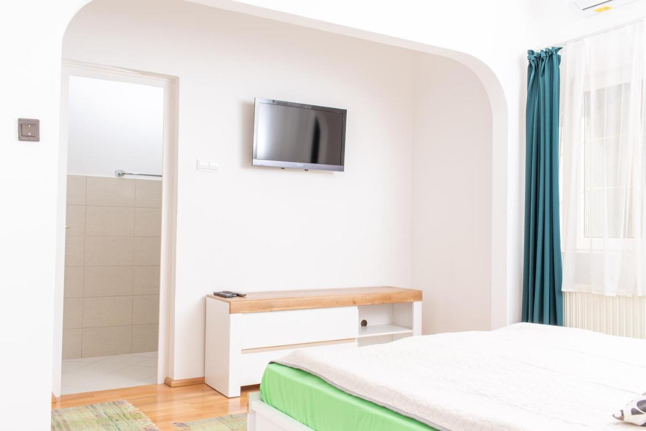 Park Apartman Hévíz Esterno foto