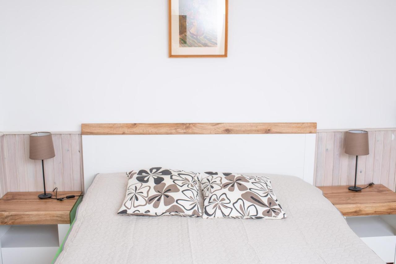Park Apartman Hévíz Esterno foto