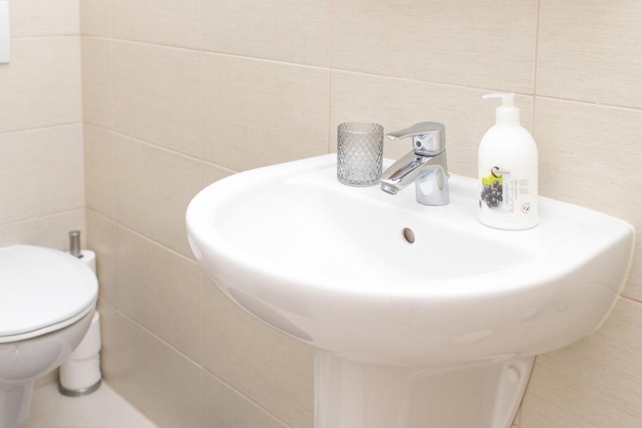 Park Apartman Hévíz Esterno foto